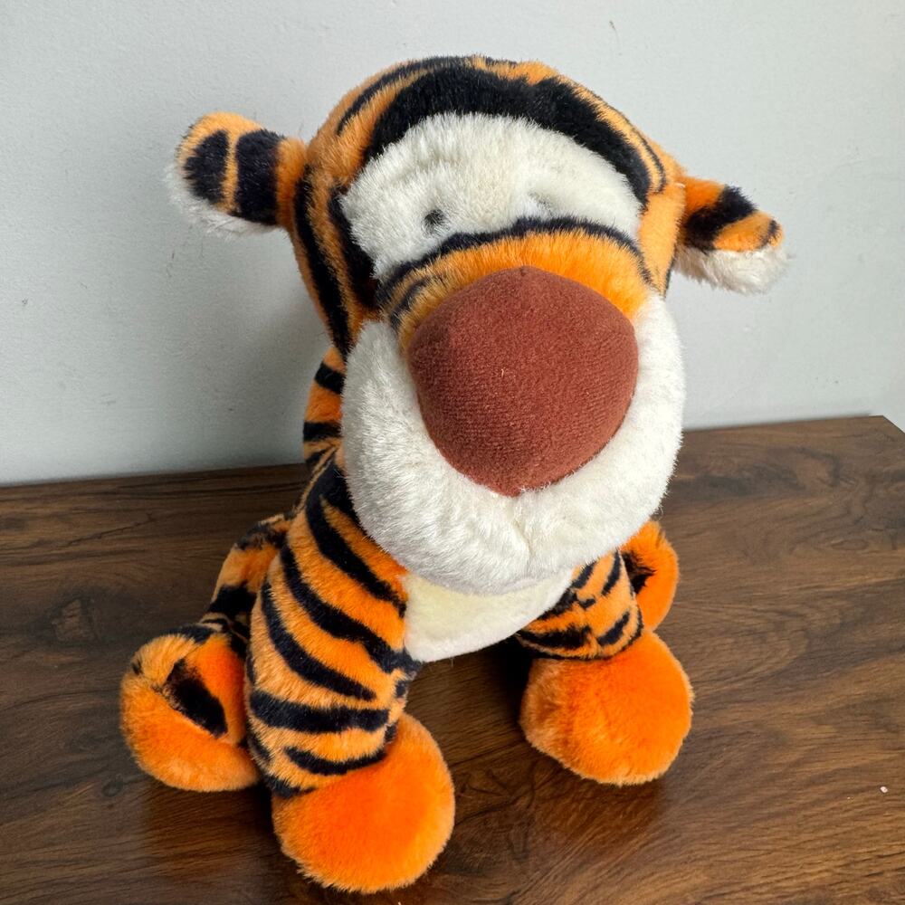 Vintage Tigger Plush Disney Parks Disneyland Walt Disney World 13”